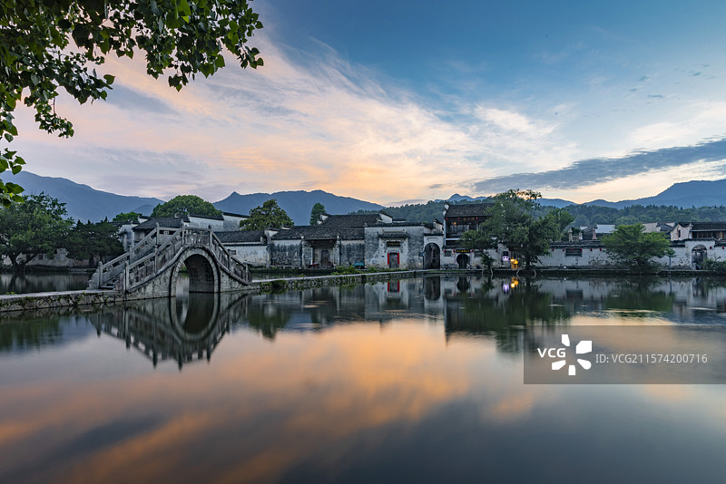 宏村朝霞图片素材