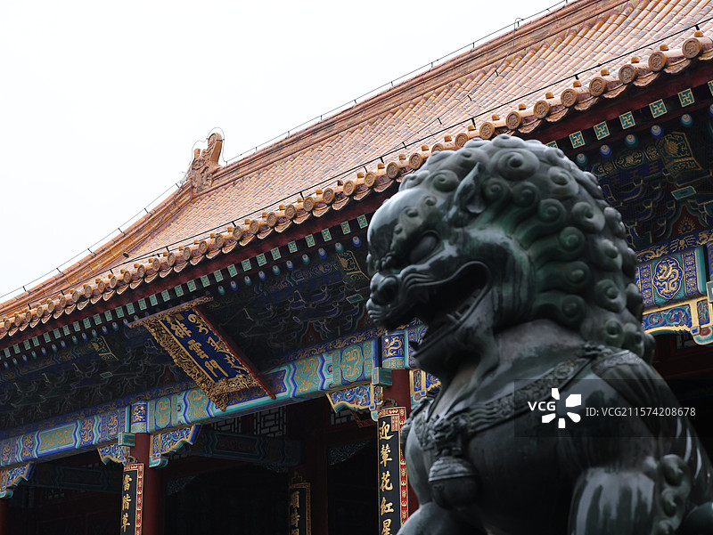 雨中颐和园-排云门图片素材