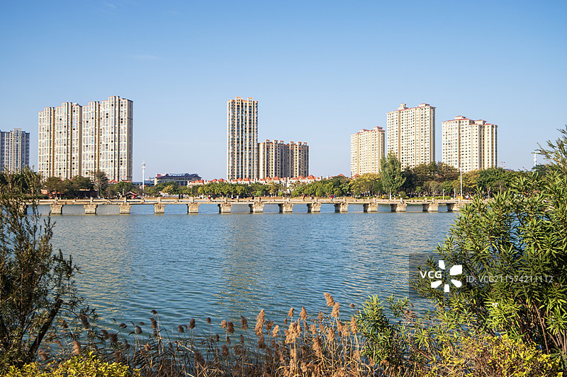 除夕的国家级文保单位泉州晋江安海五里桥黄昏景观图片素材