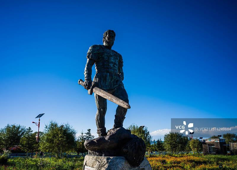 青海海南共和县：青海湖二朗剑诗歌广场世界最著名的史诗级青铜雕塑图片素材
