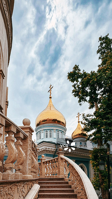 乌兹别克斯坦塔什干圣母升天主教座堂图片素材