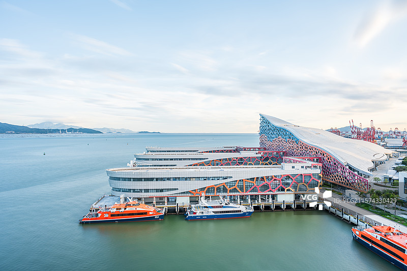 广东省深圳市南山区蛇口太子湾邮轮母港，深圳蛇口港图片素材