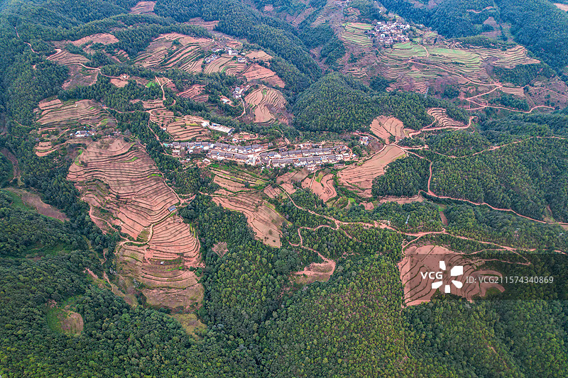 云南楚雄大姚县昙华乡丫古梗村航拍图片素材