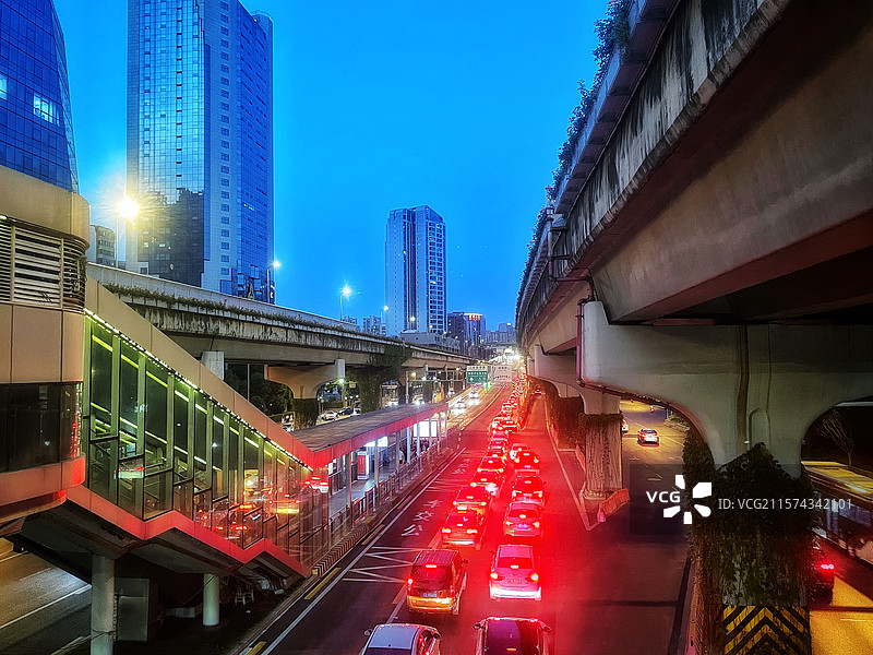 人南立交东的蓝调时刻图片素材