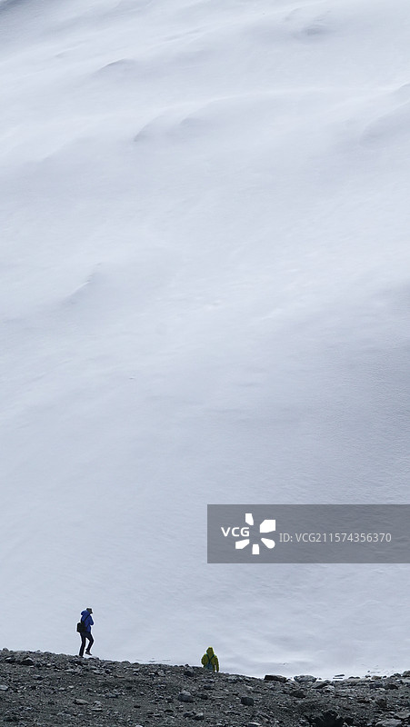 新疆喀什慕士塔格峰冰川公园-雪山在眼前图片素材