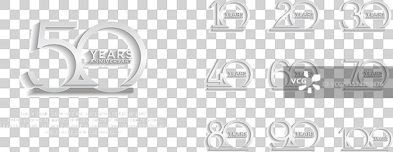 蓝色背景上的银色周年纪念标志组合图片素材