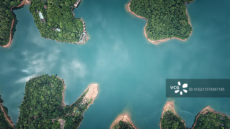 白塔湖图片素材