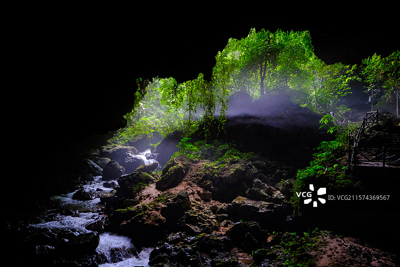 中国广西壮族自治区百色市靖西县通灵大峡谷景区通灵大瀑布及通灵峡、念八峡、地下暗河景观图片素材