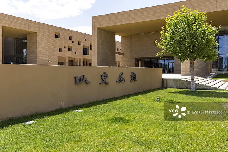 2025.6.15，西夏博物馆，汽车广告背景图。图片素材