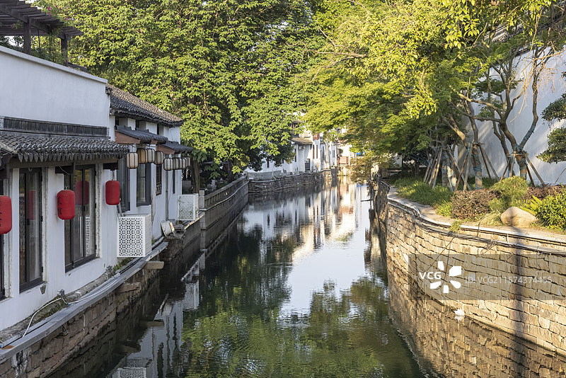 苏州古城平江路河道风光图片素材