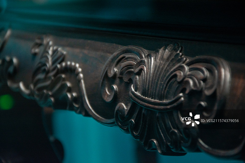 清檀木浮雕大靠椅图片素材