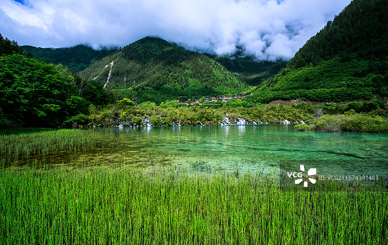 四川阿坝藏族羌族自治州九寨县九寨沟图片素材
