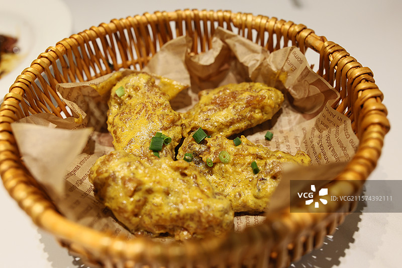 中国传统餐饮美食拌面炒丝瓜四季豆小吃菜品特写图片素材