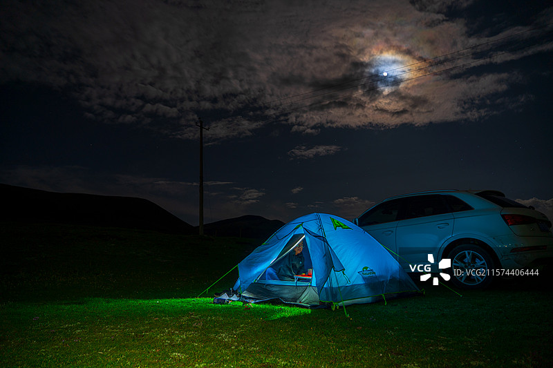 露营亚青寺图片素材