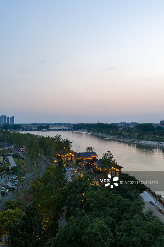 河南周口 沙颍河 南寨历史文化街区  码头 磨盘山 普渡门 夜景 照亮图片素材