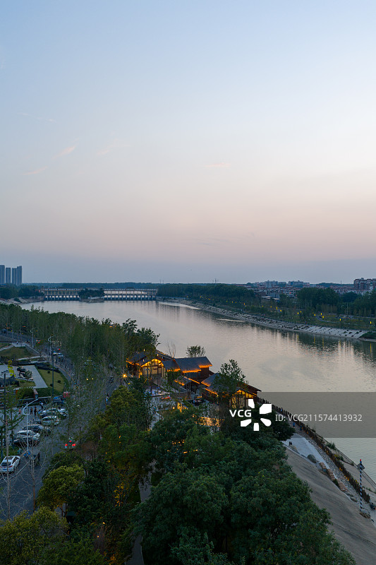 河南周口 沙颍河 南寨历史文化街区  码头 磨盘山 普渡门 夜景 照亮图片素材