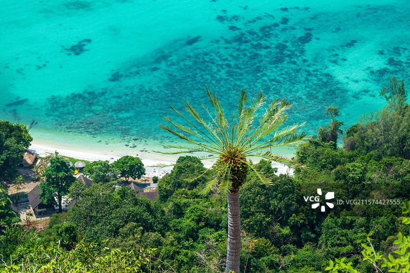 泰国南部海岛Lipe岛，丽贝岛，热带海岛航拍图片素材