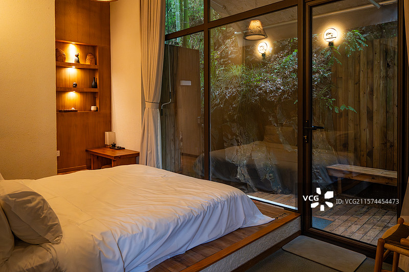 日式禅意极简原木风民宿图片素材