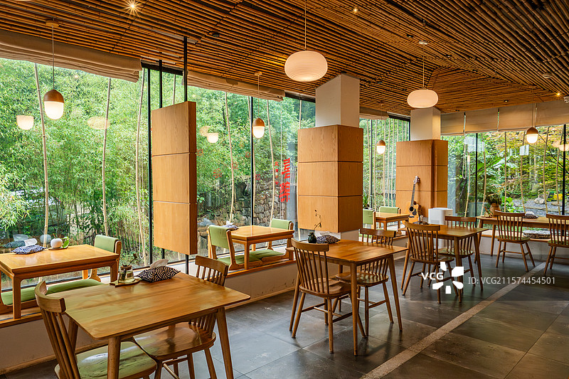 日式禅意极简原木风民宿图片素材