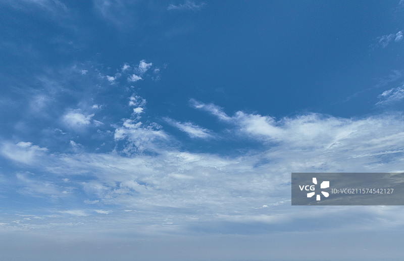 蓝天白云图片素材