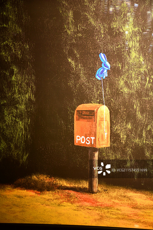 插图绘画作品靠墙的邮箱特写镜头图片素材