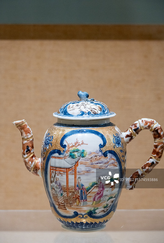 广州十三行博物馆 文物展览 广彩瓷图片素材