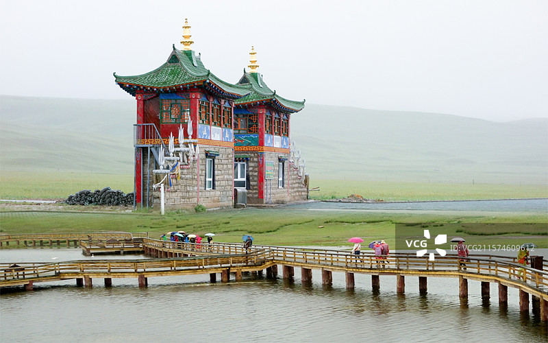 新疆伊犁“巴音布鲁克天鹅湖”风光图片素材