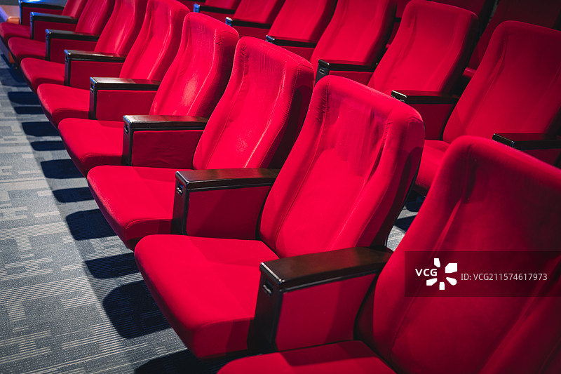 红色坐骑图片素材