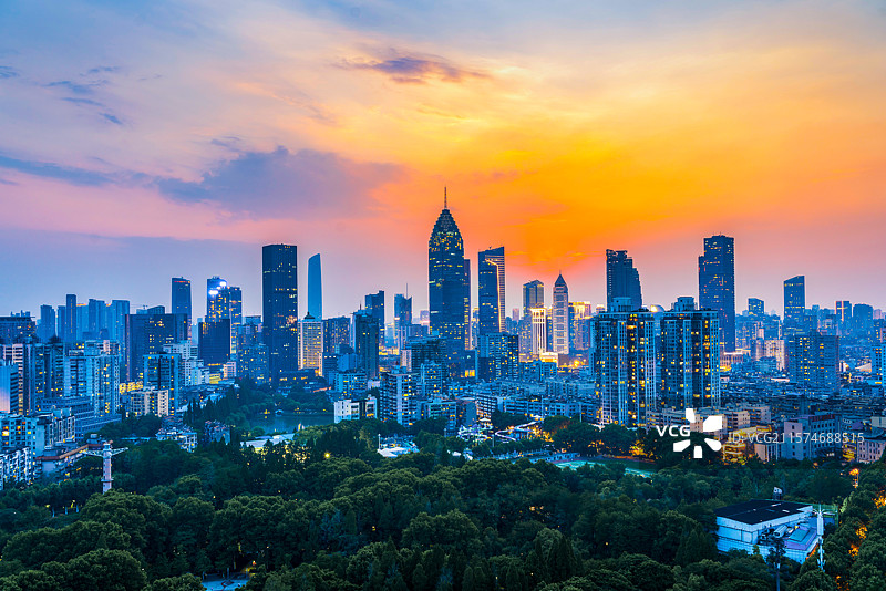 武汉汉口西北湖CBD城市建筑日落繁华街道航拍图片素材