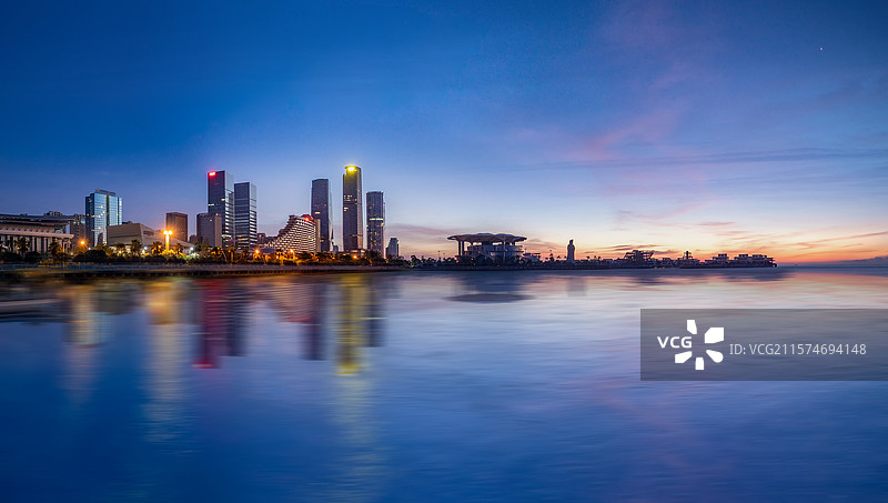 厦门CBD会展中心海景日出图片素材