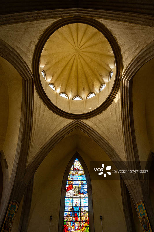 上海拜占庭式天主教堂建筑邬达克哥特式尖券穹顶窗洞图片素材