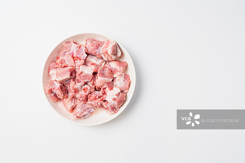 一盘猪排骨食材白底图图片素材