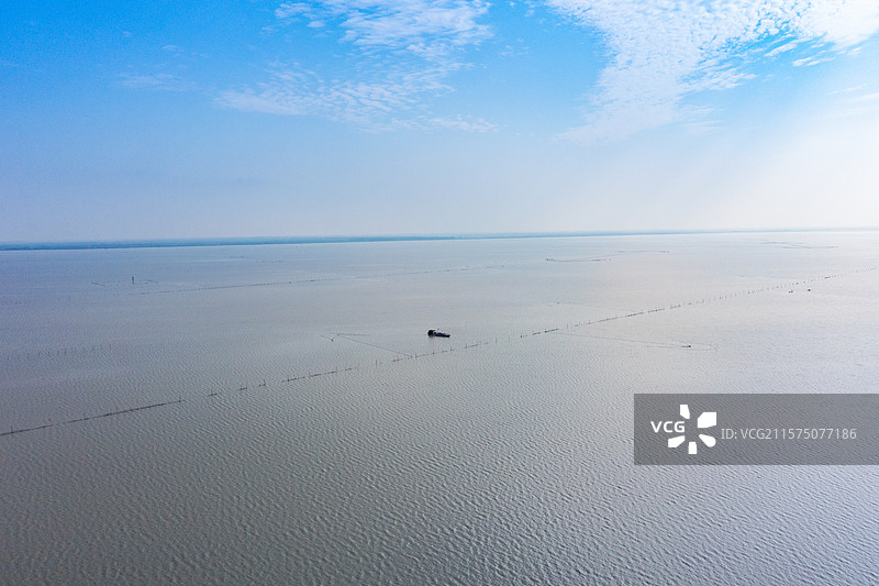 航拍湖南南洞庭湖大通湖图片素材