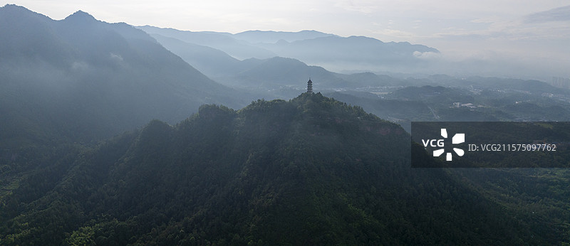浙江天台赤城山梁妃塔云海云雾古风云海图片素材