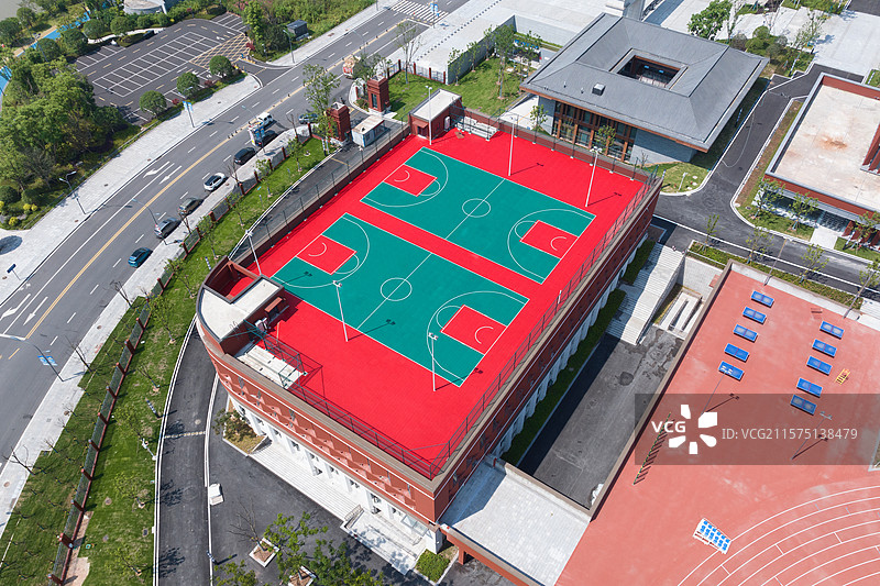 学校楼顶篮球场图片素材
