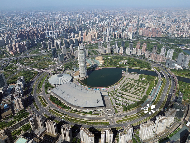 早晨航拍郑州CBD如意湖会展中心图片素材