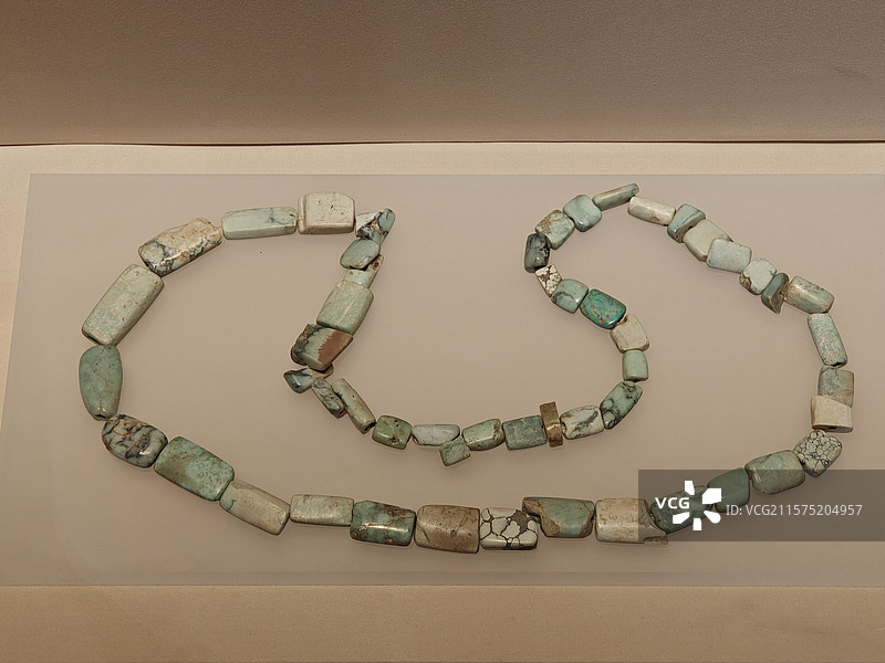 磷铝石项链图片素材