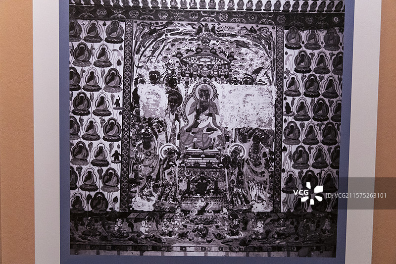 粘壁画（1924年，华尔纳用涂有粘着剂的胶布剥离了唐代壁画精品10余幅。现藏美国哈佛大学赛克勒博物馆图片素材