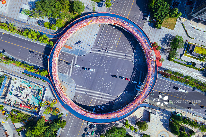 成都高新区金融城交子之环白昼晴天航拍俯视正上方视角图片素材