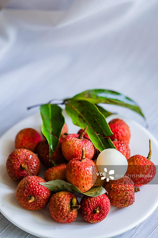 广西美食荔枝手切粉青菜茄子老友鱼酸嘢螺蛳鸭脚煲柠檬鸭芋圆糖水黑米粽子斑斓糖水等组图图片素材