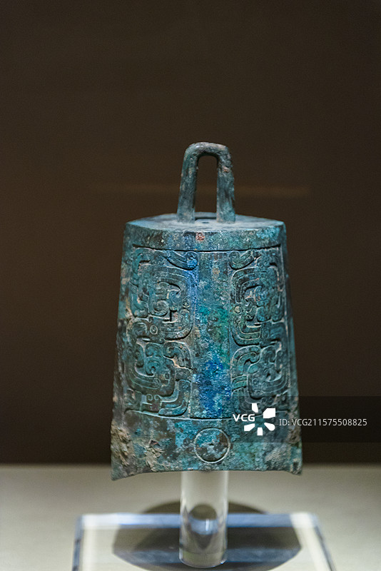 蟠螭纹钮钟 春秋时期 山西博物馆藏 闻喜县上郭墓地出土 太原博物馆礼乐春秋展览图片素材