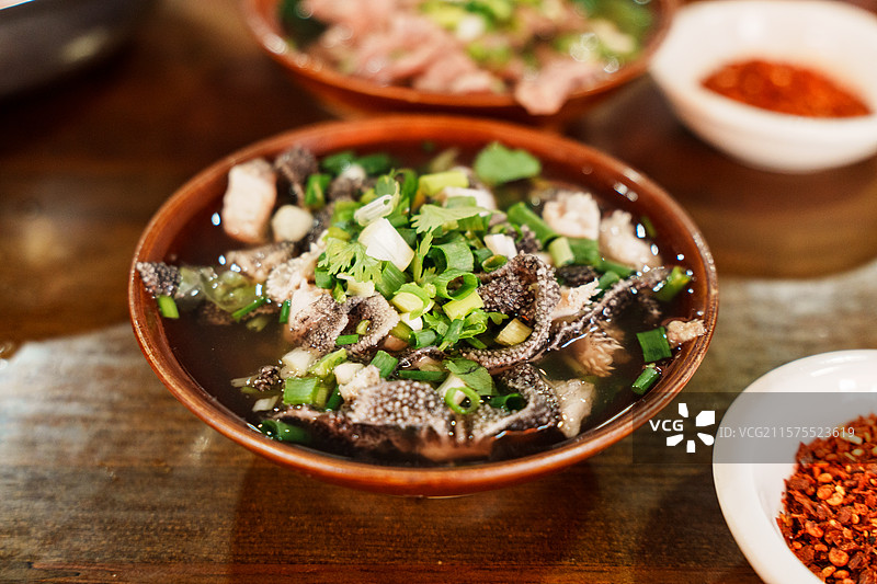 跷脚牛肉乐山特色美食图片素材