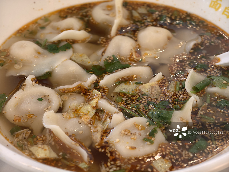 酸汤水饺图片素材