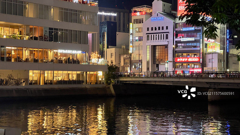 福冈那珂川两岸夜景风光图片素材