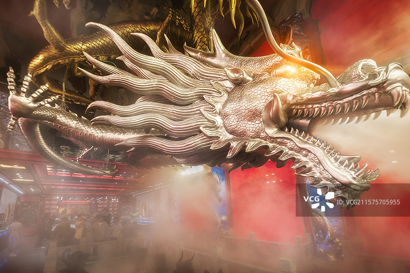 西安回民街巨龙图片素材