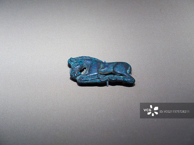 卧马青铜饰件图片素材