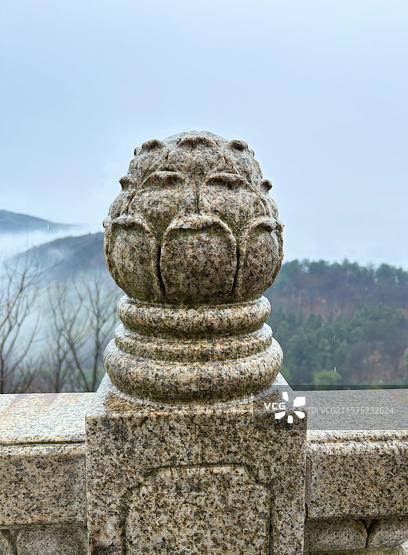 南京牛首山莲花石柱图片素材