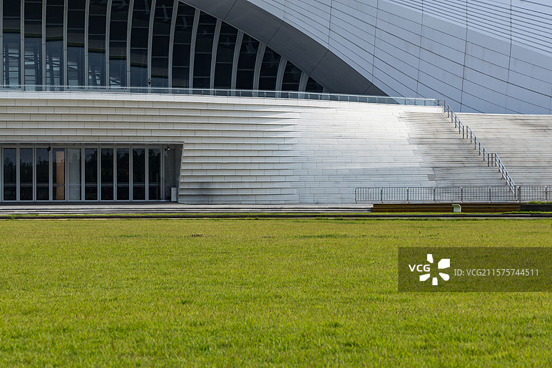 2025.6.23 丝绸之路艺术中心，汽车广告背景图图片素材