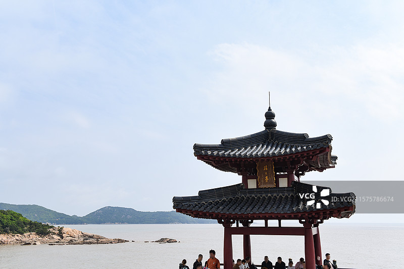 普陀山不肯去观音院观海凉亭风光图片素材