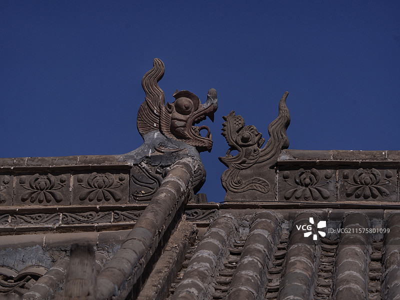 五台山菩萨顶位于灵鹫峰上，是最大喇嘛寺院，建筑富丽堂皇，具皇家特色，历史悠久，文化底蕴极为深厚。图片素材